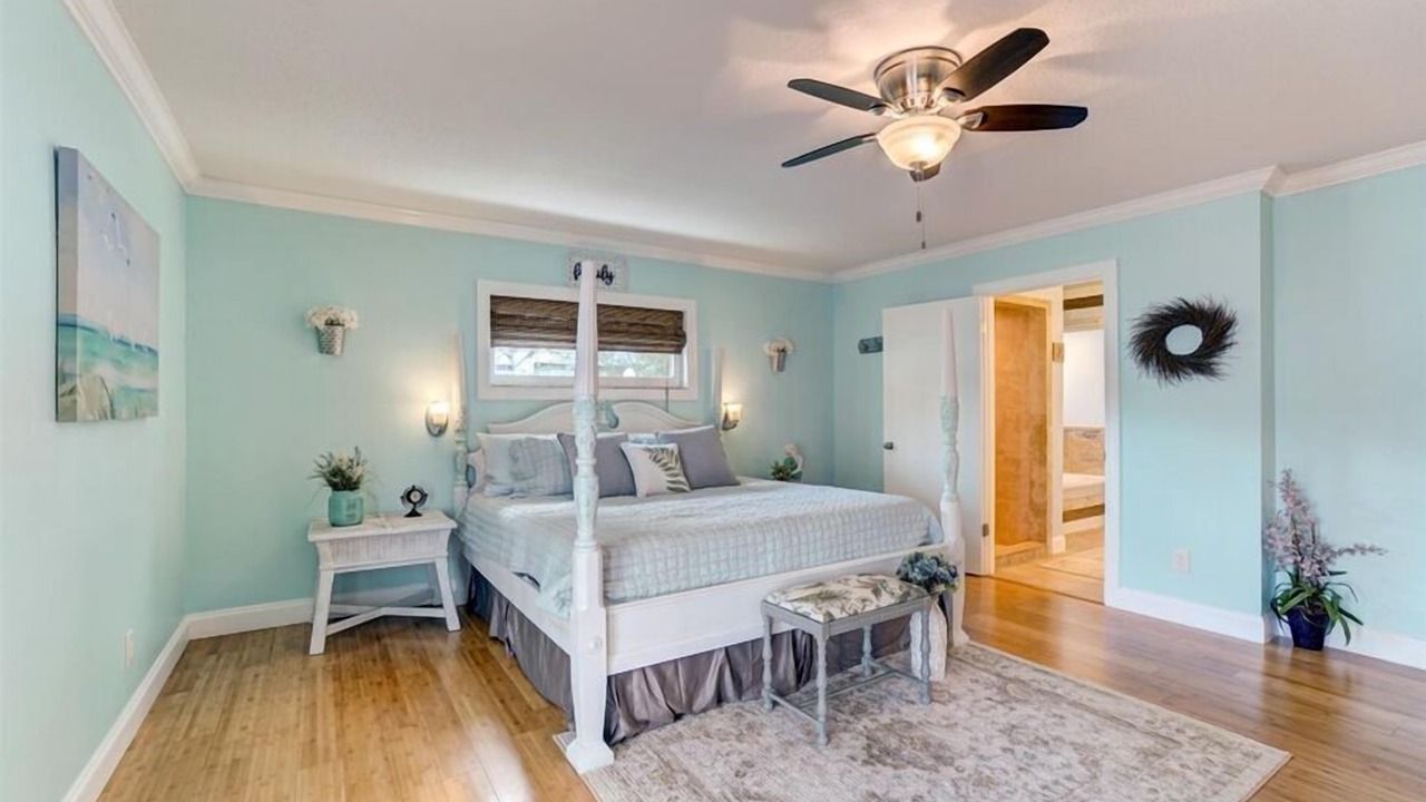Photo of Bedroom in Anona
