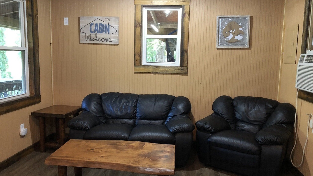 Photo of Livingroom in Elizabethtown