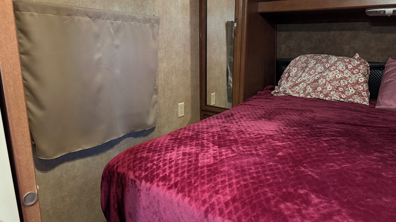 Photo of Bedroom in Clarendon