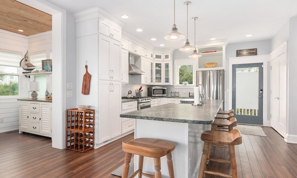 Photo of Kitchen in Flora's Bluff