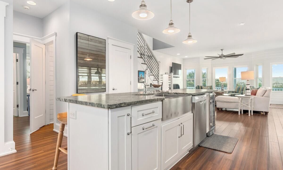 Photo of Kitchen in Flora's Bluff