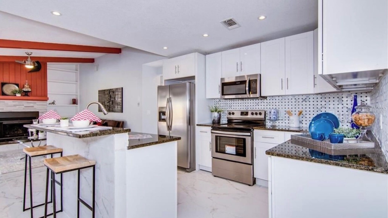 Photo of Kitchen in Somerset Lakes