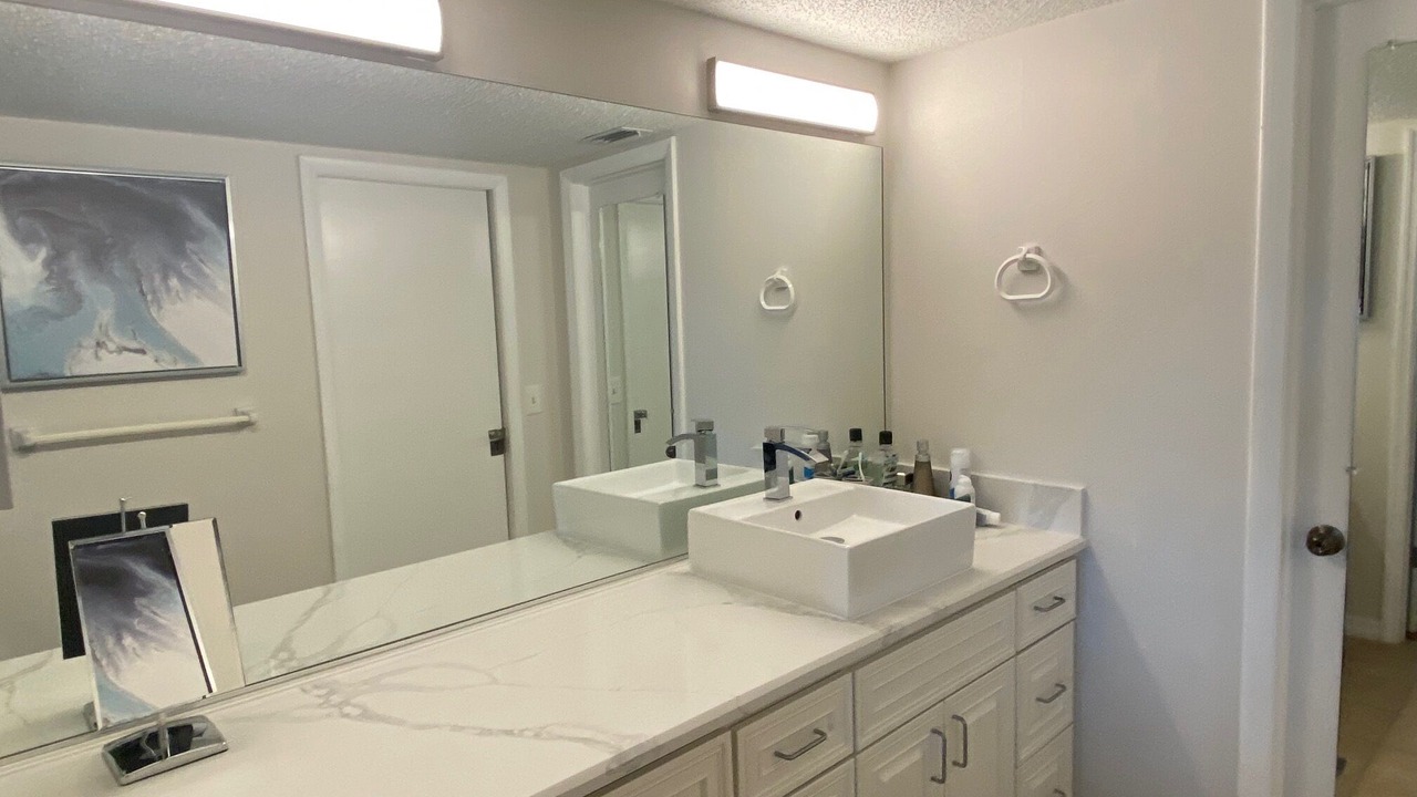 Photo of Bathroom in Capri Isle