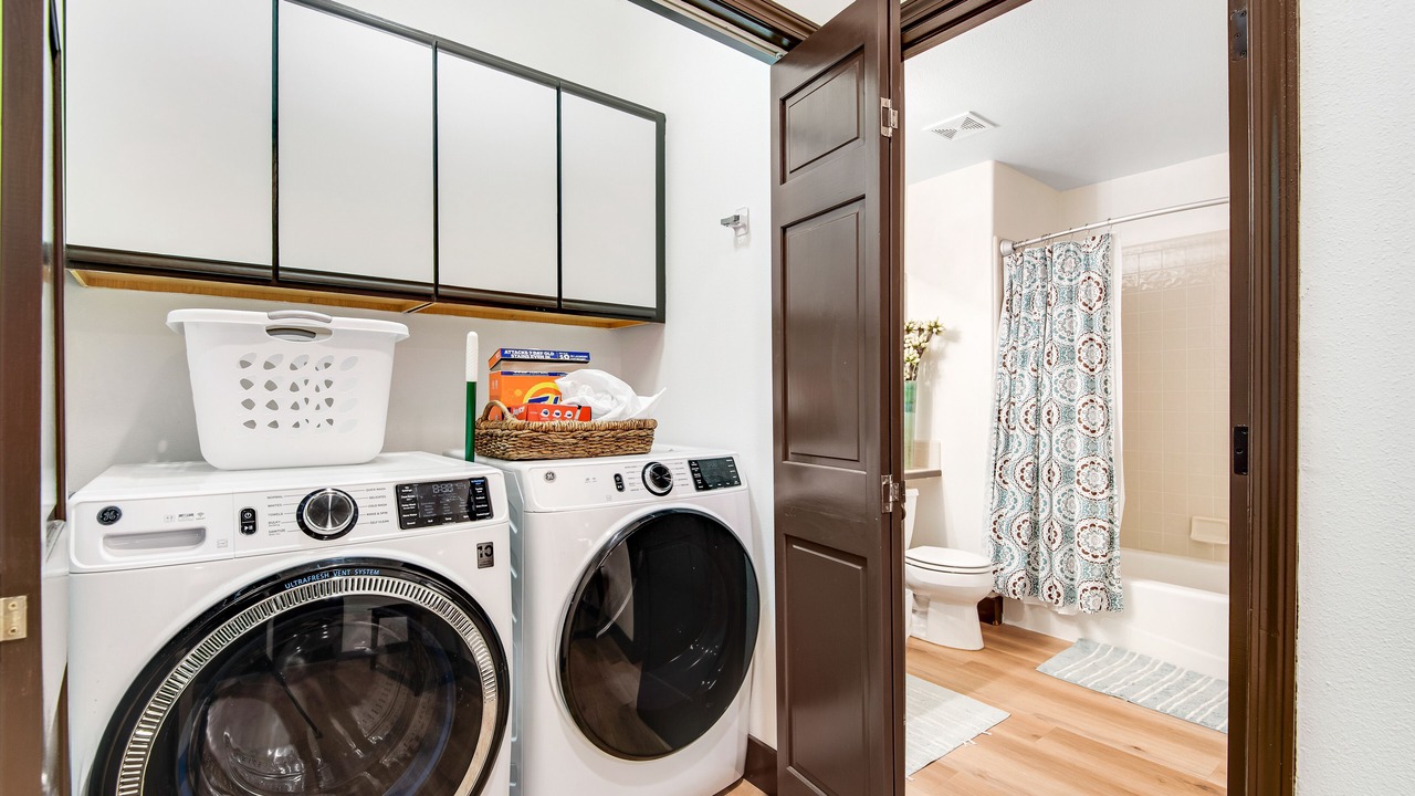 Photo of Bathroom in Peak 8