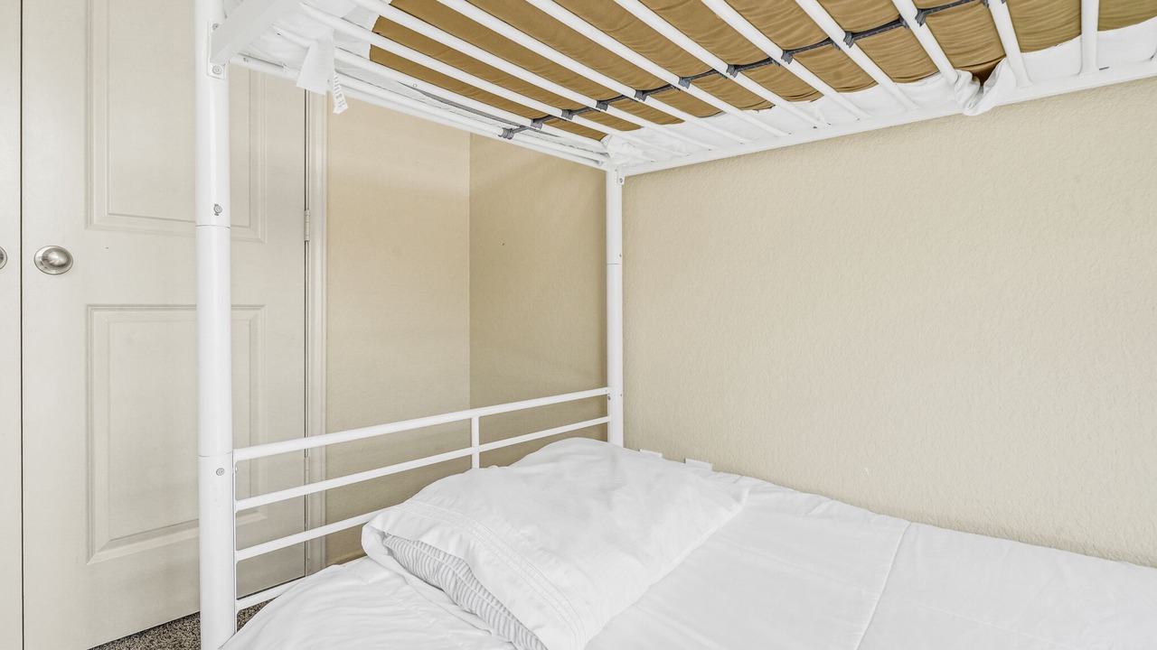 Photo of Bedroom in Channelview