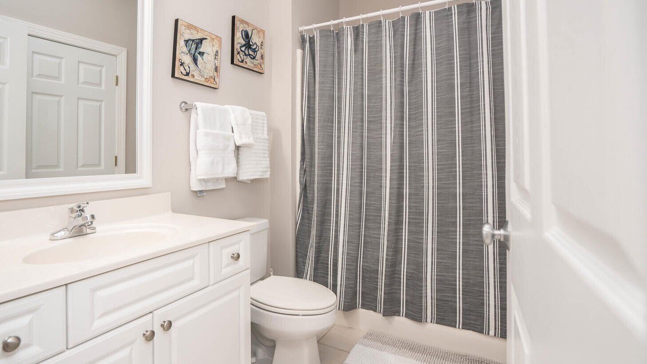 Photo of Bathroom in Sea Trail