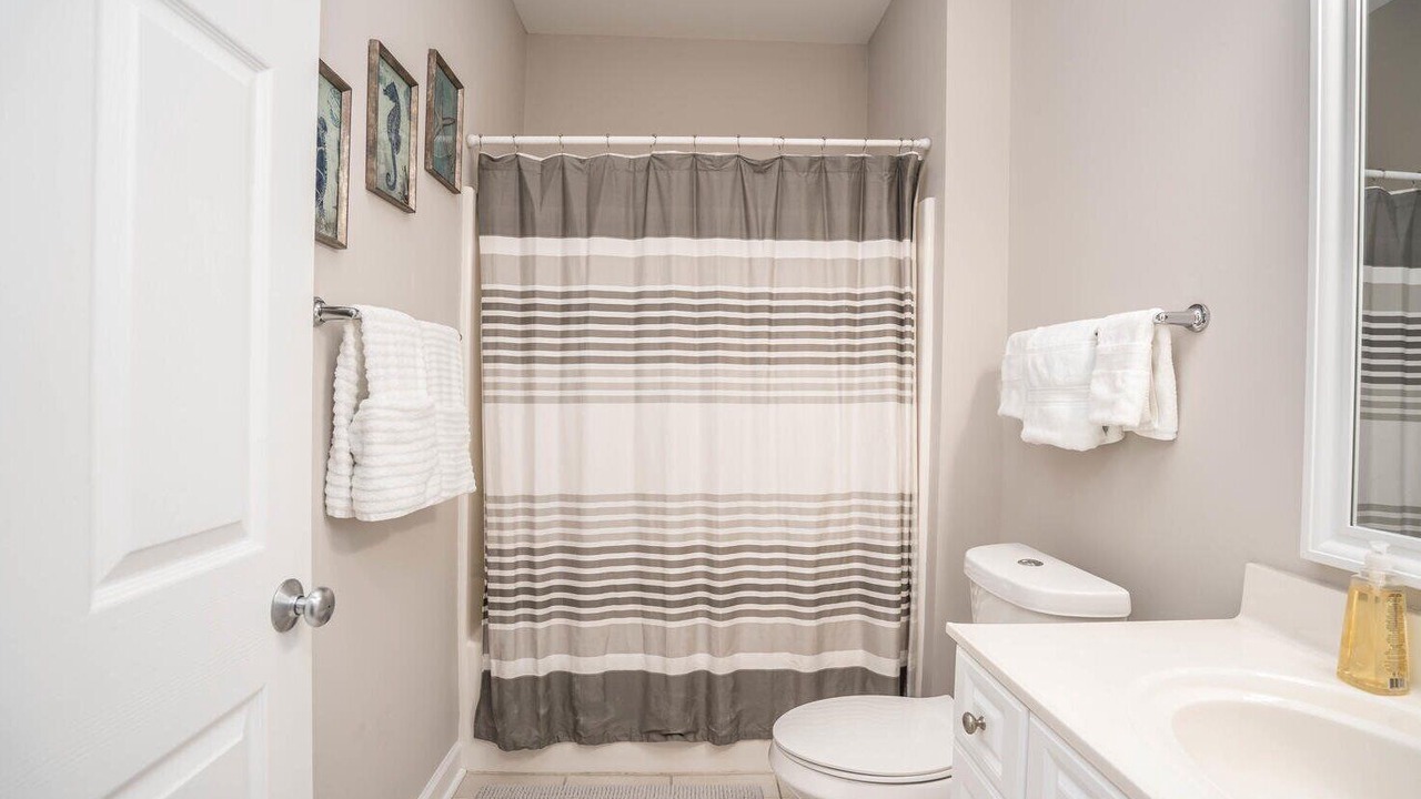 Photo of Bathroom in Sea Trail