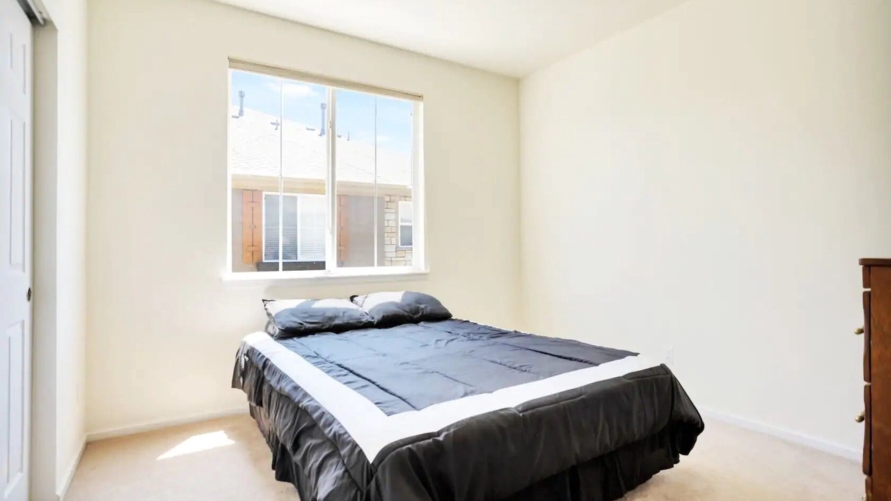 Photo of Bedroom in North Central Westminster