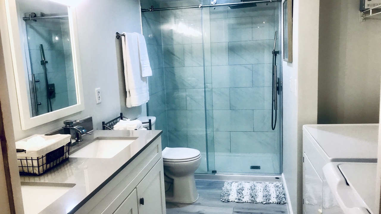 Photo of Bathroom in Belleair Beach
