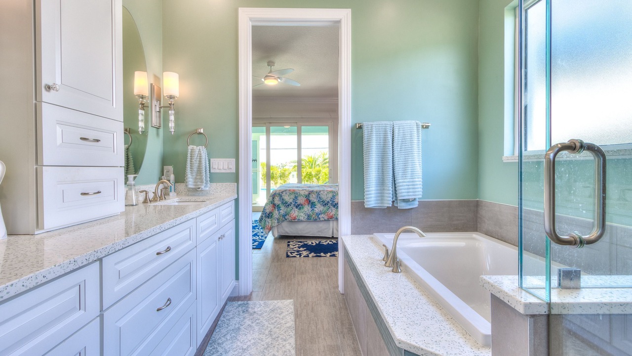 Photo of Bathroom in Bay Esplanade