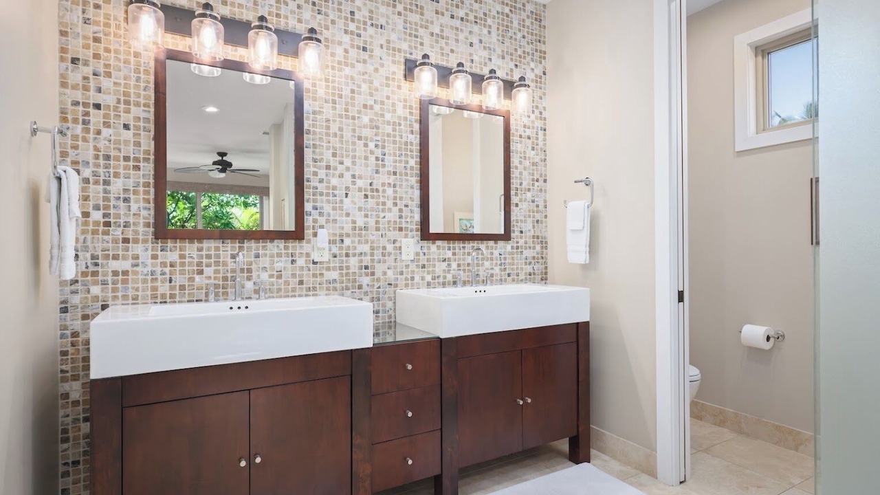 Photo of Bathroom in Kamuela