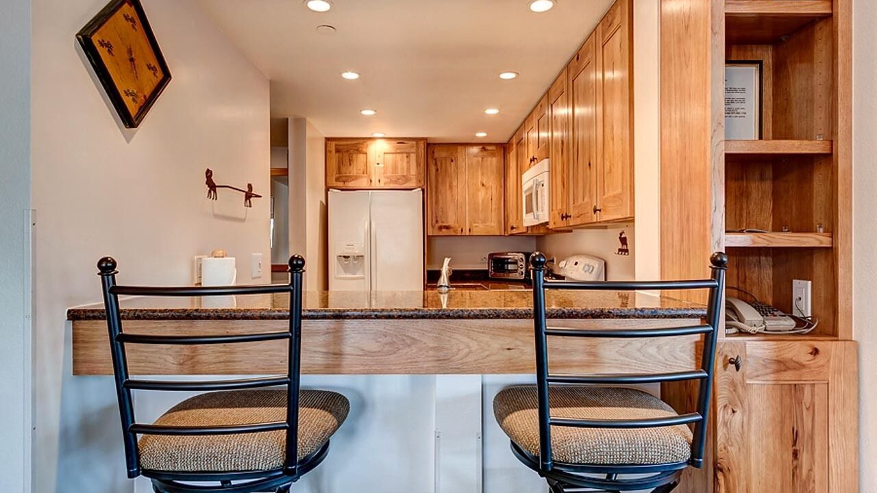 Photo of Kitchen in Peak 9