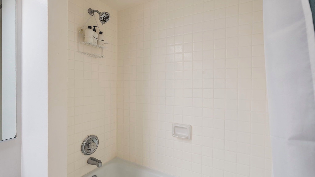 Photo of Bathroom in Historic Kailua Village
