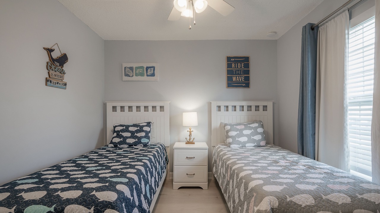 Photo of Bedroom in Capri Isle