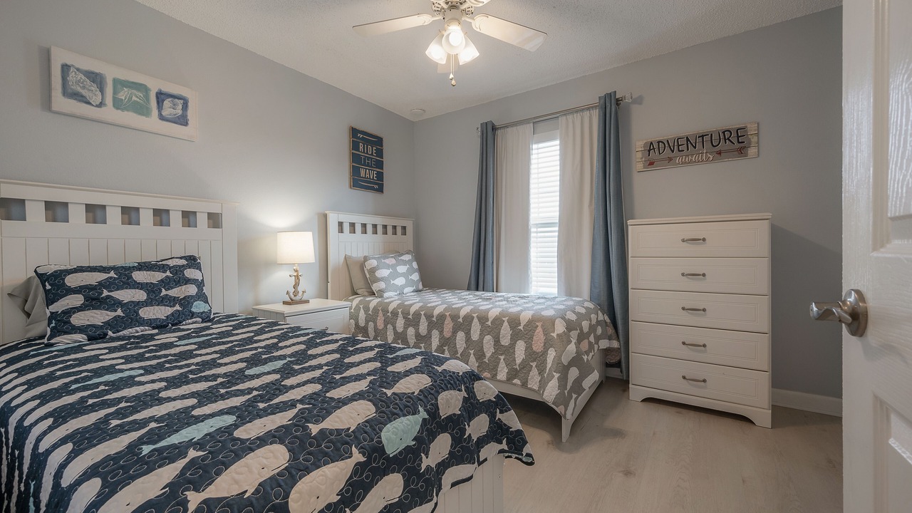 Photo of Bedroom in Capri Isle