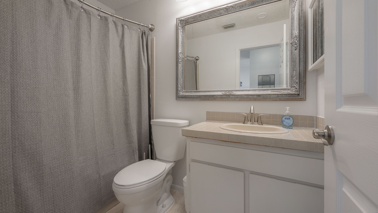 Photo of Bathroom in Capri Isle