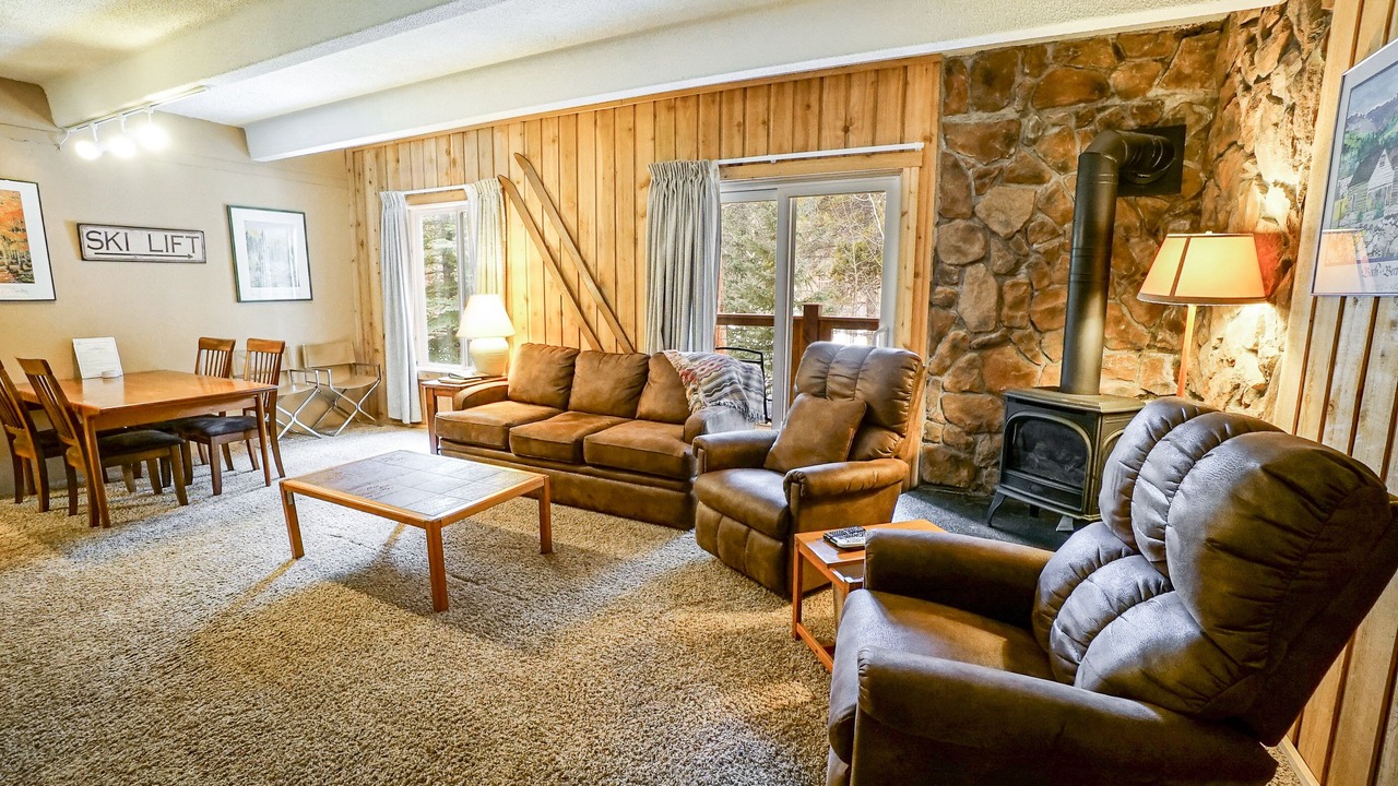 Photo of Livingroom in Warrior's Mark