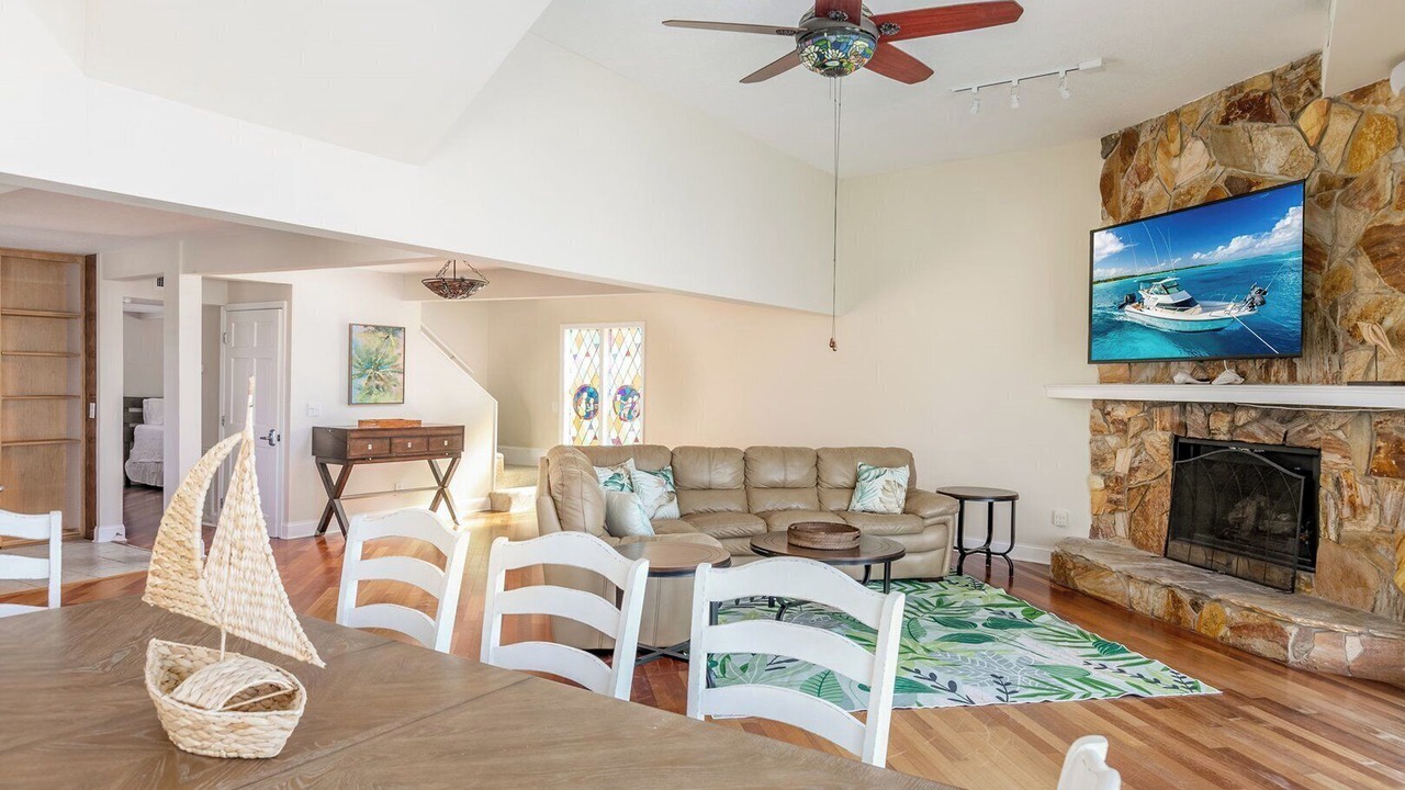 Photo of Livingroom in Sunset Beach