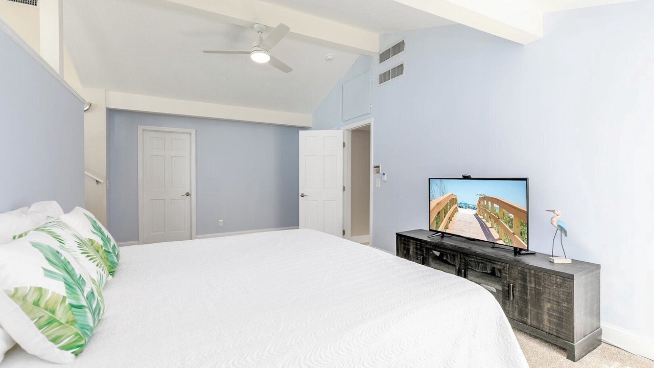 Photo of Bedroom in Sunset Beach