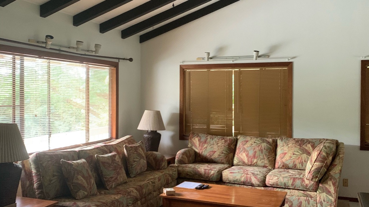 Photo of Livingroom in Pukalani