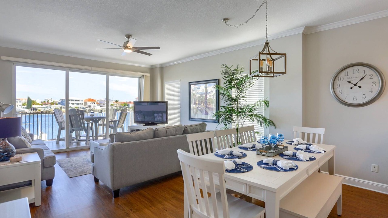 Photo of Bedroom in Clearwater Beach