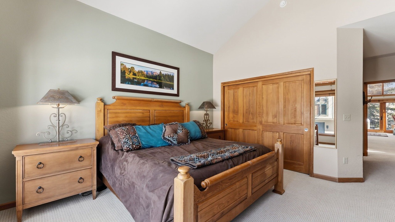 Photo of Others in Peak 9