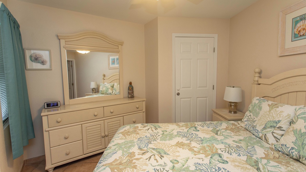 Photo of Bedroom in Garden City