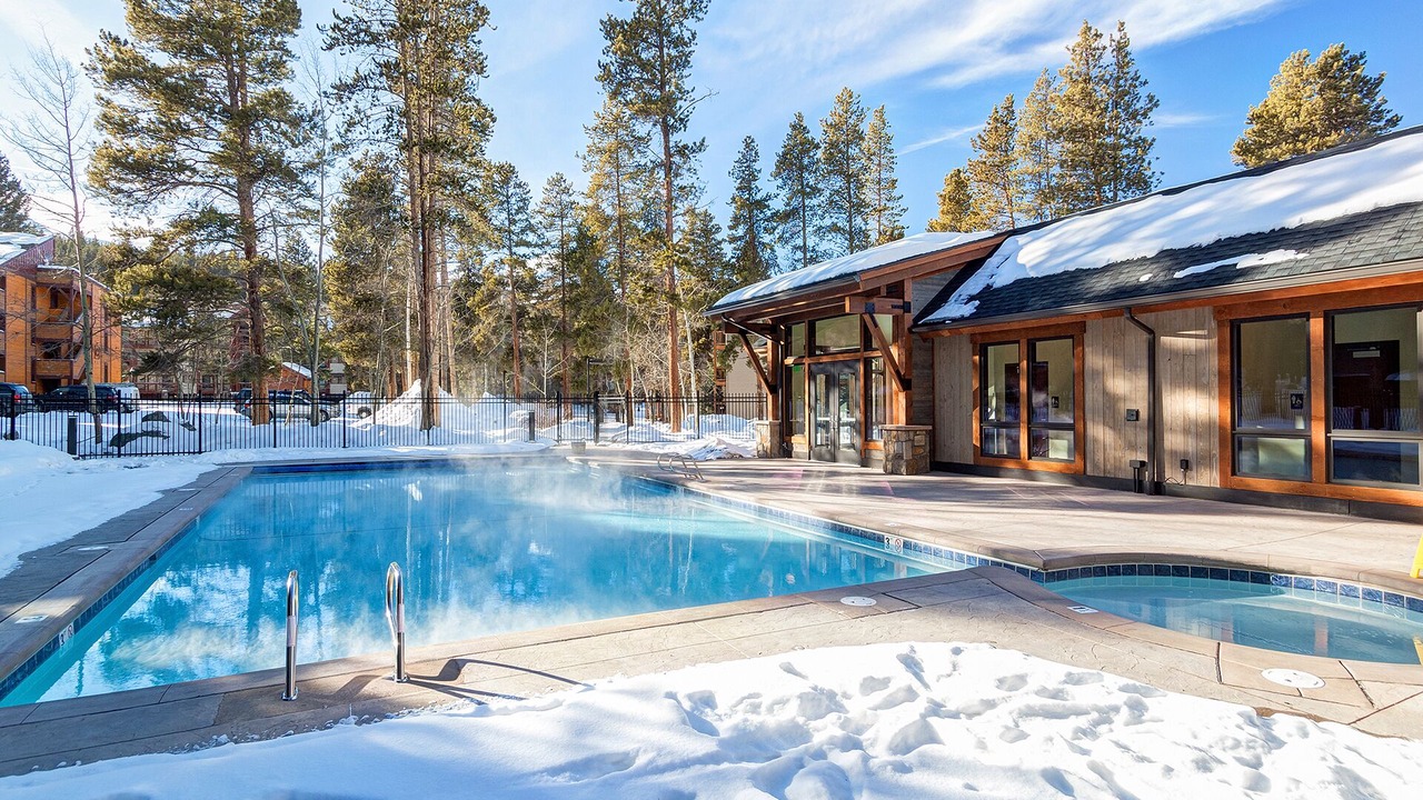 Photo of Outdoor in Peak 9
