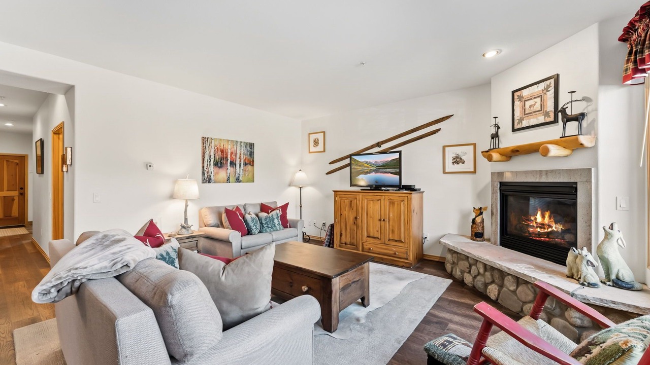 Photo of Livingroom in Warrior's Mark