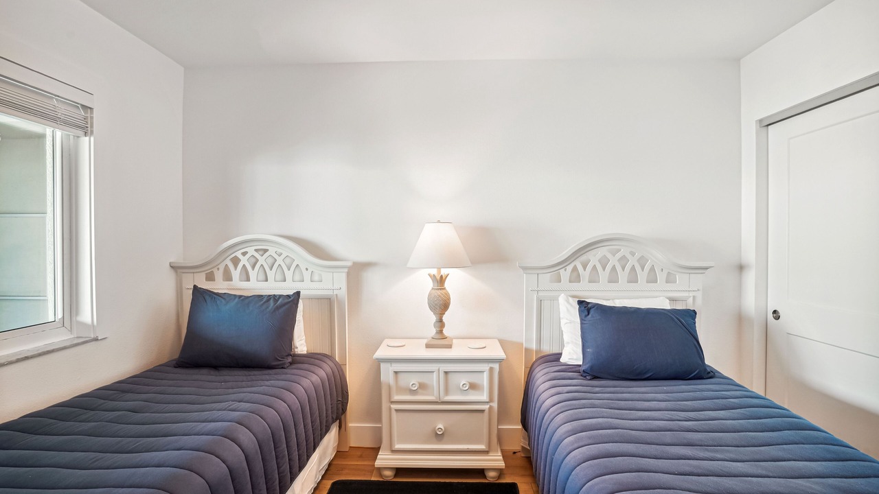 Photo of Bedroom in Sunset Beach