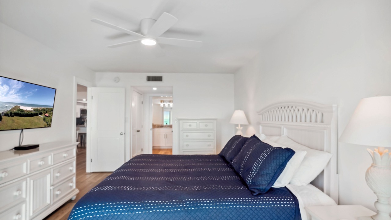 Photo of Bedroom in Sunset Beach
