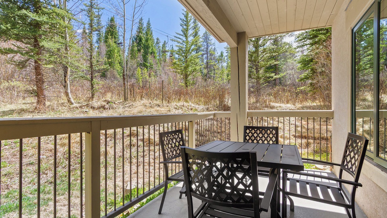 Photo of Patio Balcony in Four O'Clock