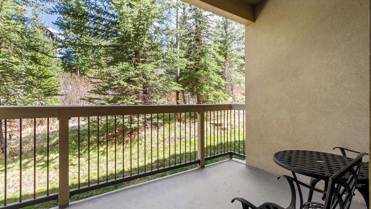 Photo of Patio Balcony in Four O'Clock