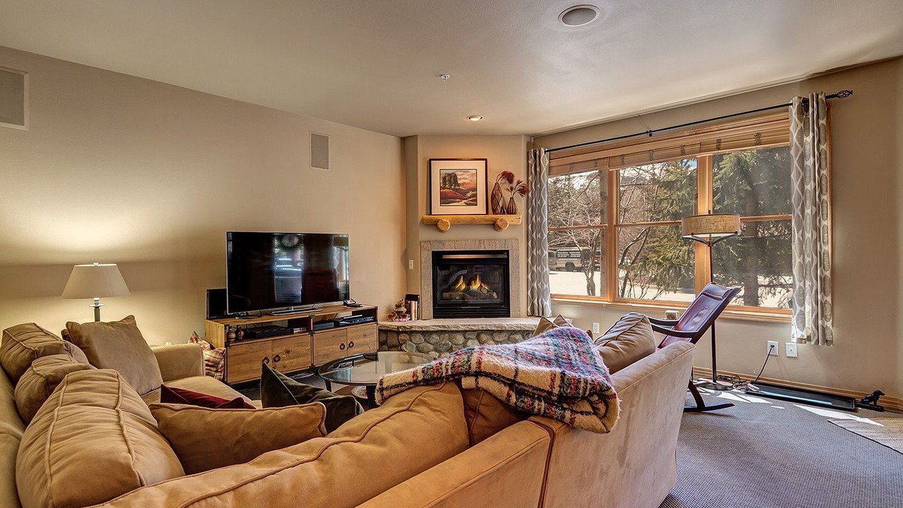Photo of Livingroom in Warrior's Mark