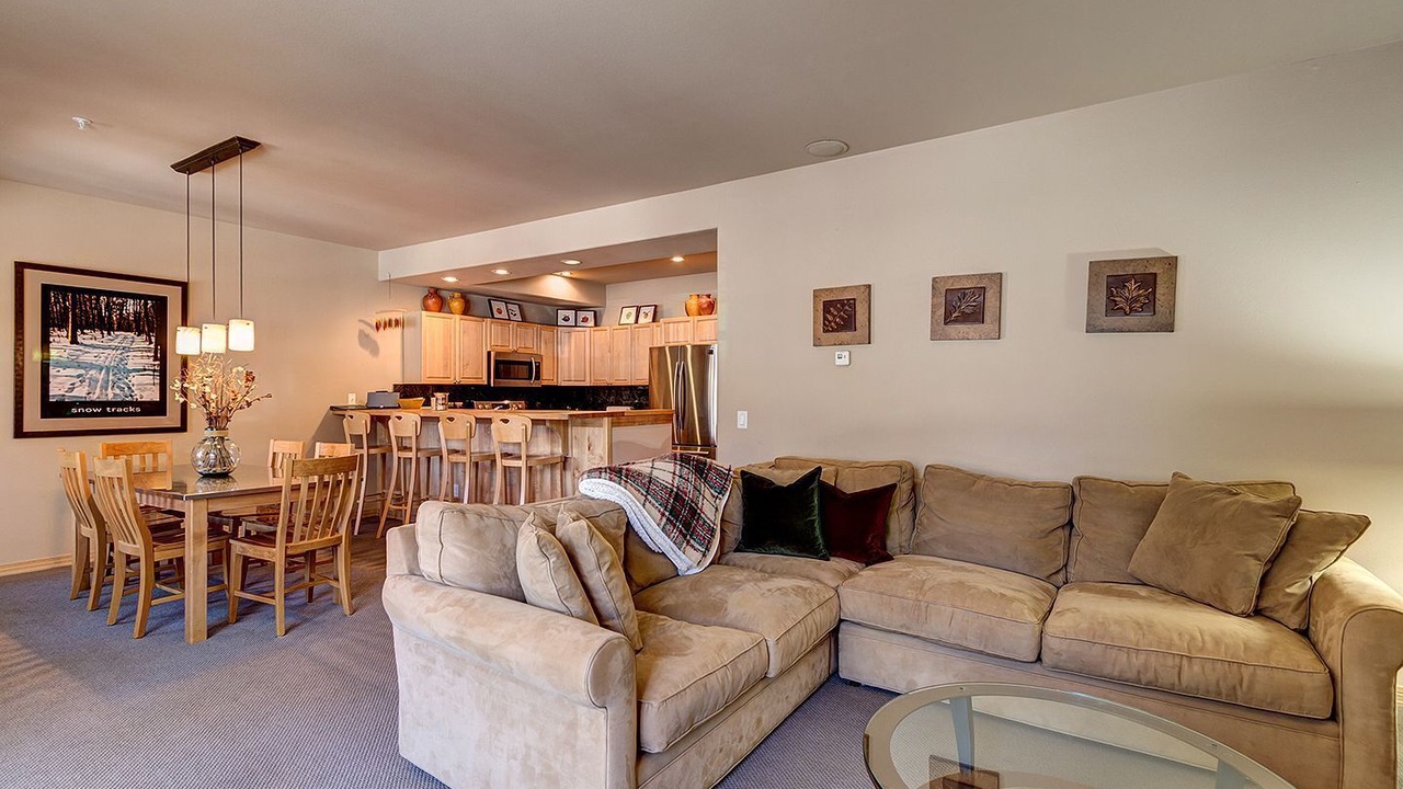 Photo of Livingroom in Warrior's Mark