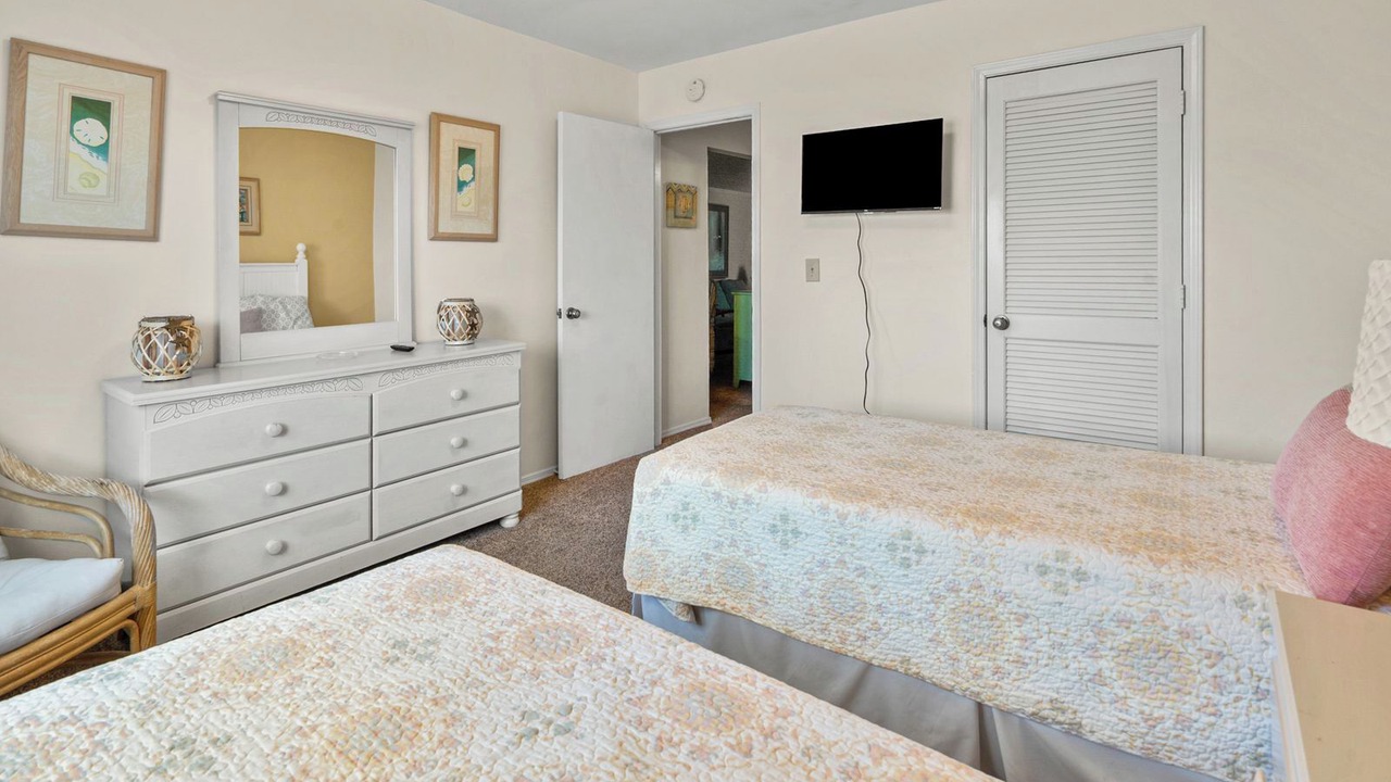 Photo of Bedroom in Ocean Drive