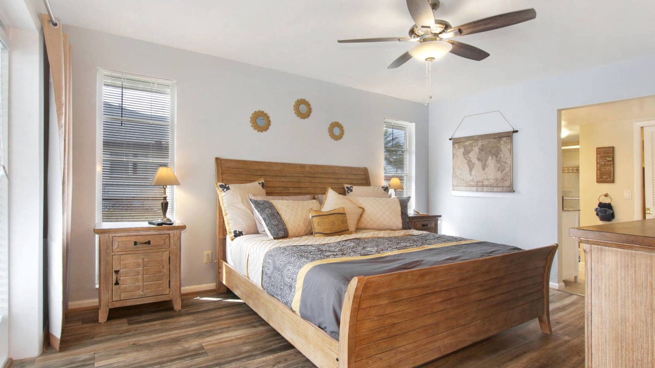 Photo of Bedroom in Pelican