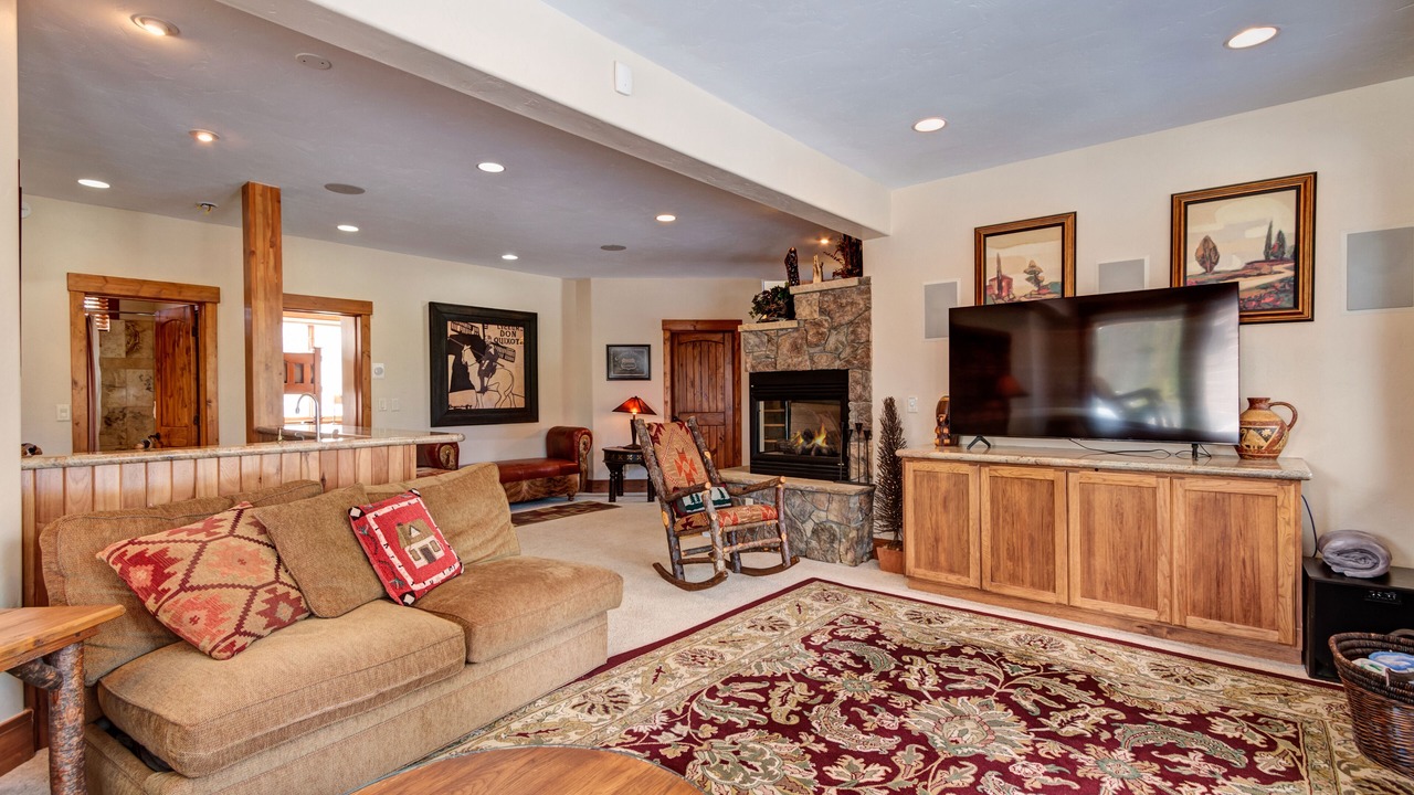 Photo of Bedroom in Warrior's Mark West