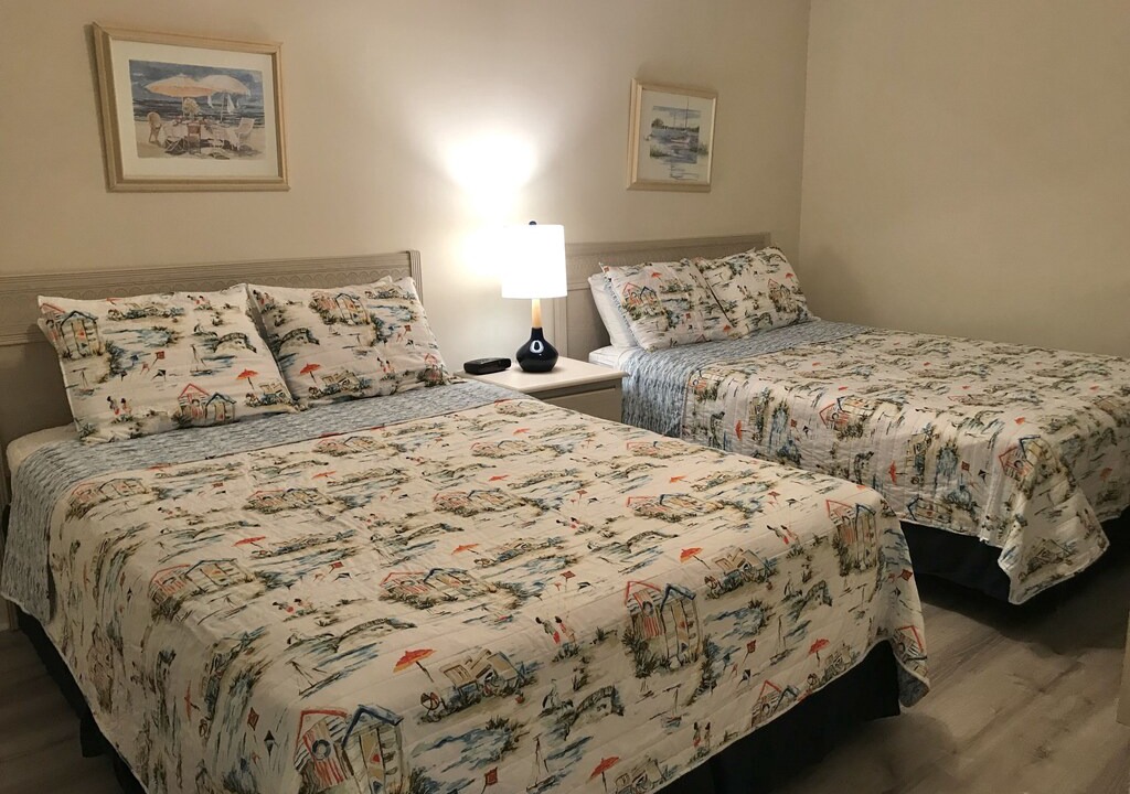 Photo of Bedroom in Orange Beach East