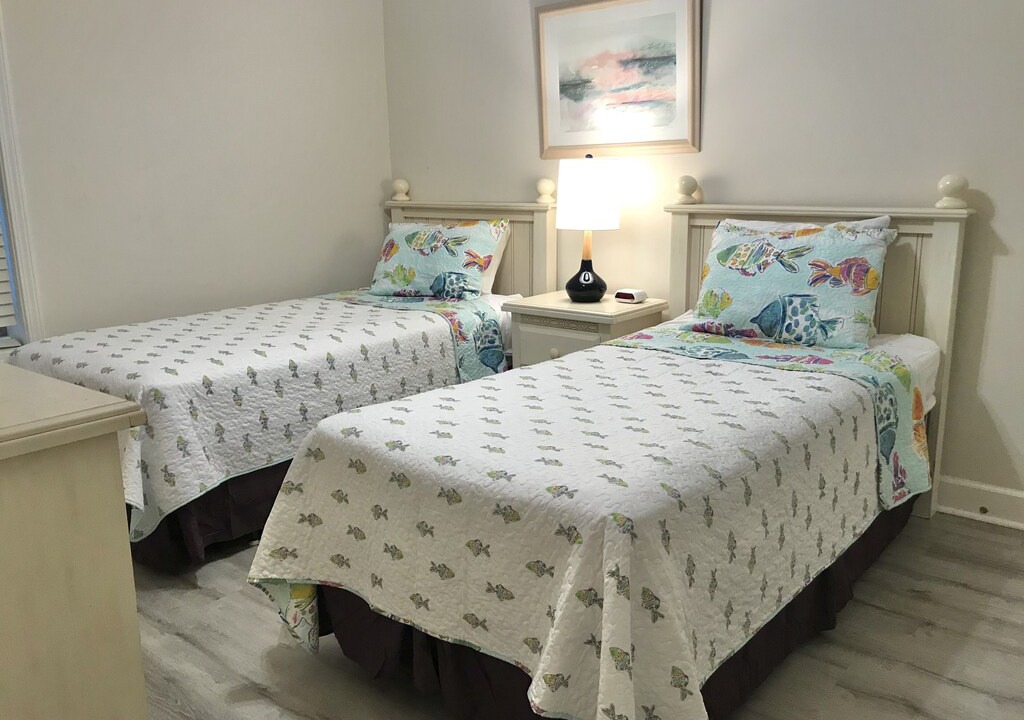 Photo of Bedroom in Orange Beach East