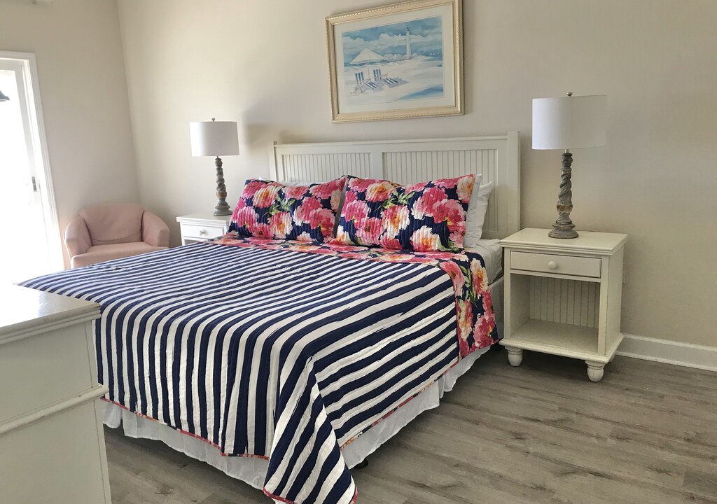 Photo of Bedroom in Orange Beach East