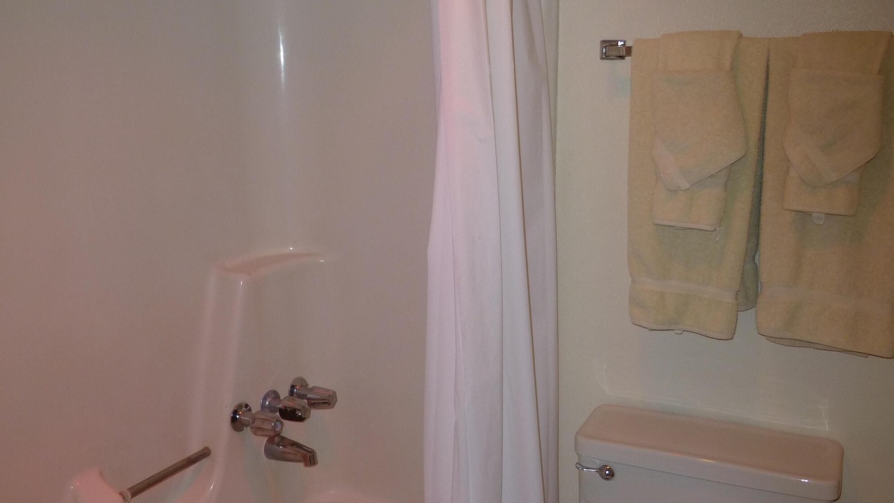 Photo of Bathroom in Peak 8