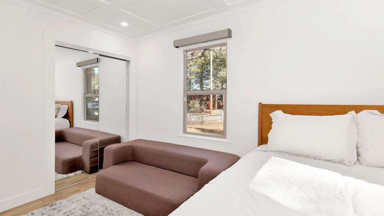 Photo of Bedroom in Big Bear Lake