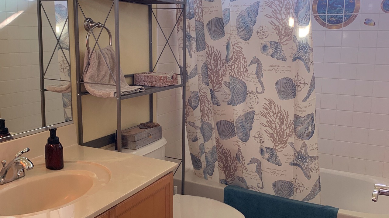Photo of Bathroom in Waikoloa Village