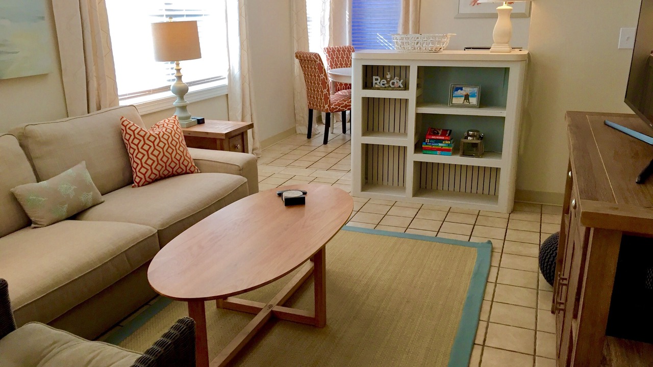 Photo of Livingroom in Treasure Island