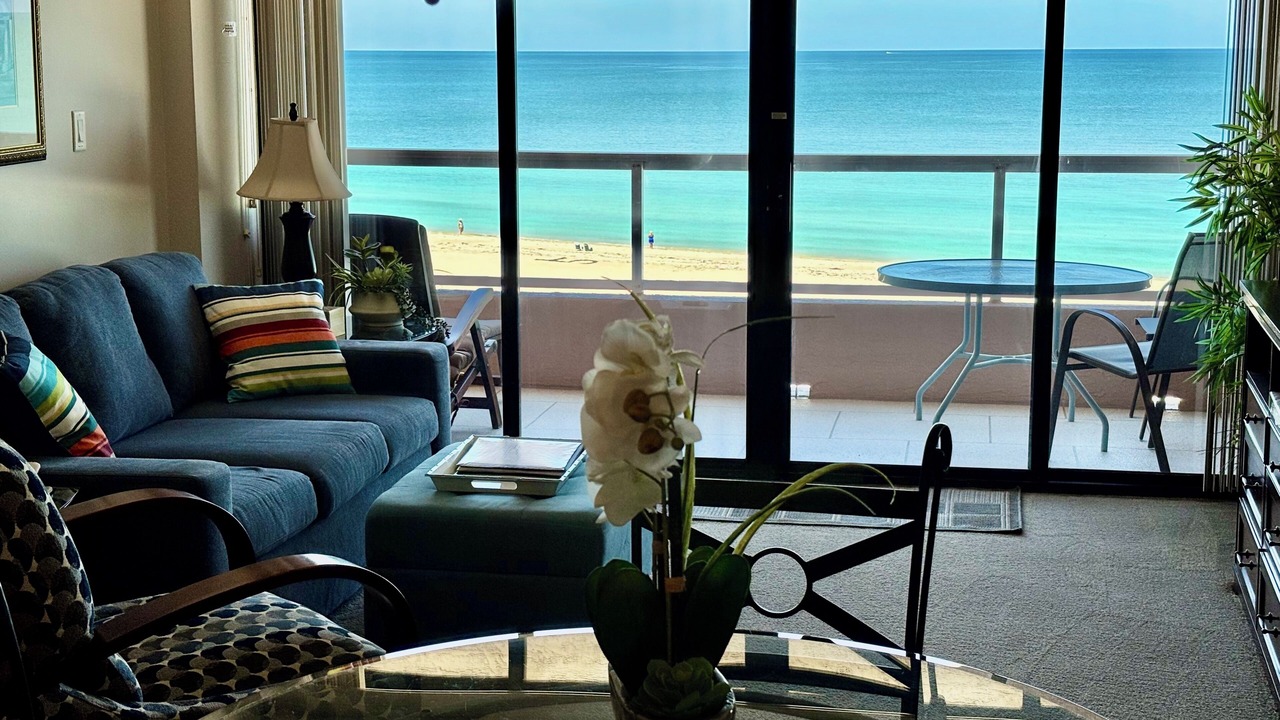 Photo of Livingroom in Sand Key