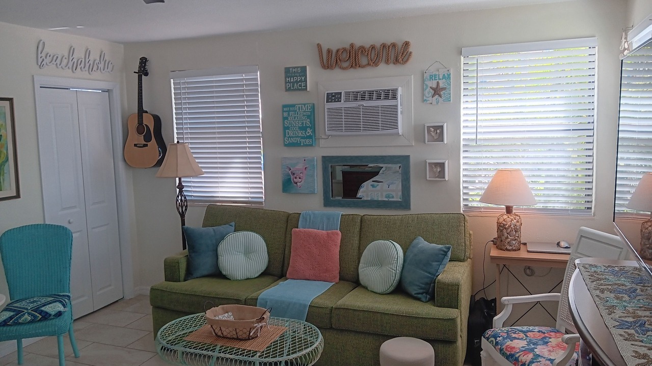 Photo of Livingroom in St. Pete Beach