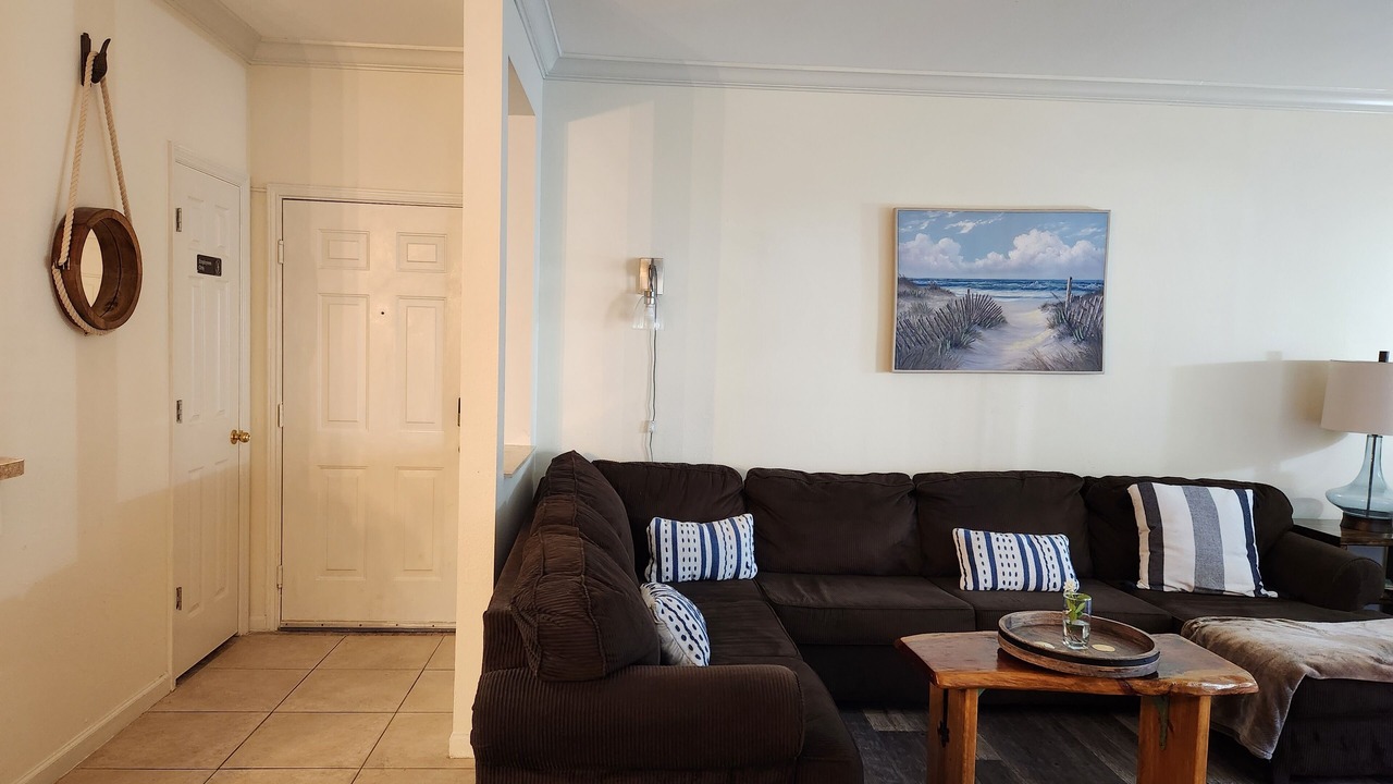 Photo of Livingroom in Clearwater