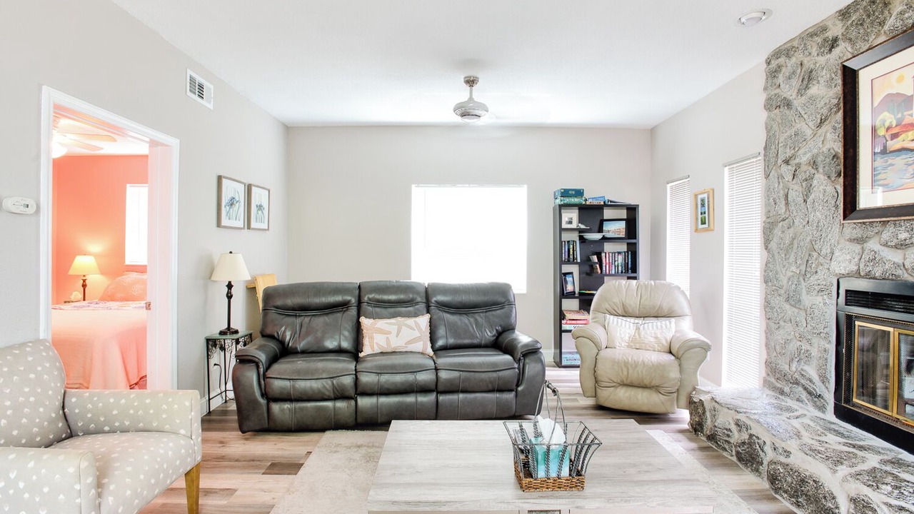 Photo of Bedroom in Treasure Island
