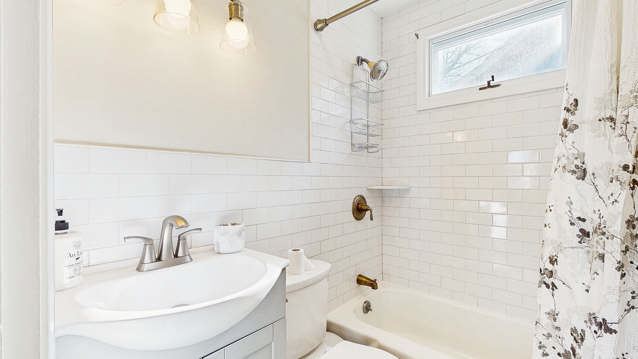 Photo of Bathroom in Falmouth Heights